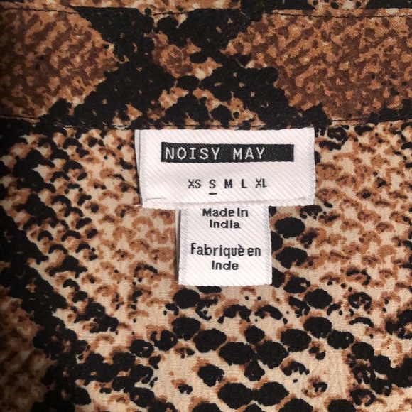 Noisy May - snakeskin print button up blouse - size Small - Picture 2 of 6